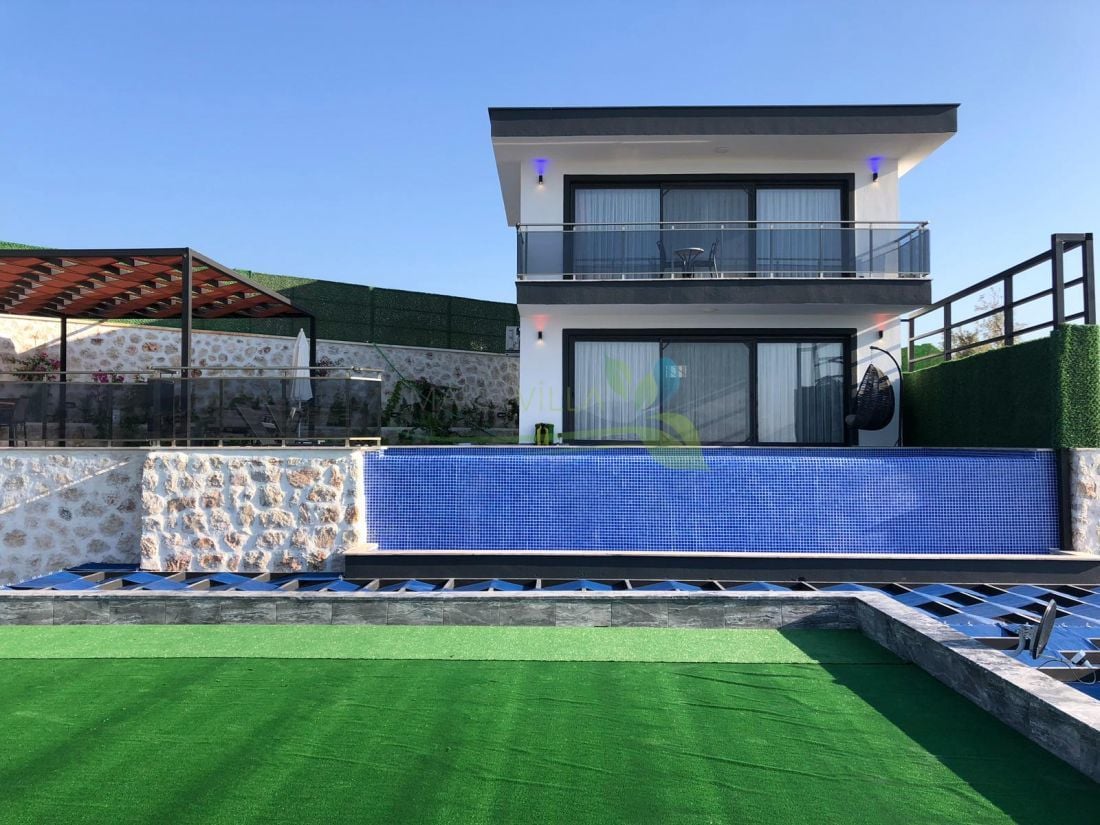 Villa Bahçe Düzenlenmesi Nasıl Yapılır?